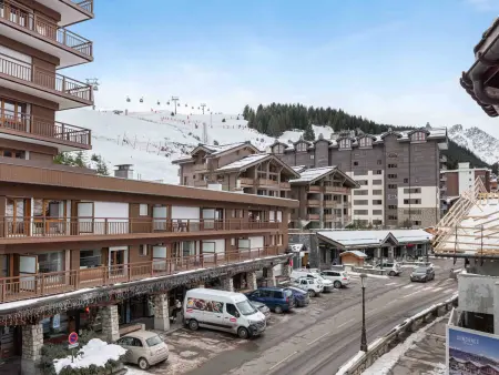 Appartement cosy à Courchevel avec chambre spacieuse et parking : photo 5
