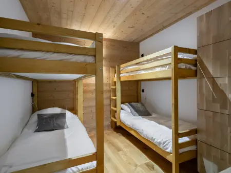 Appartement spacieux à Courchevel avec parking et animaux admis : photo 7
