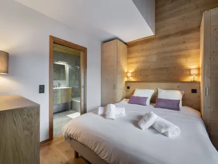 Appartement spacieux à Courchevel avec parking et animaux admis : photo 9