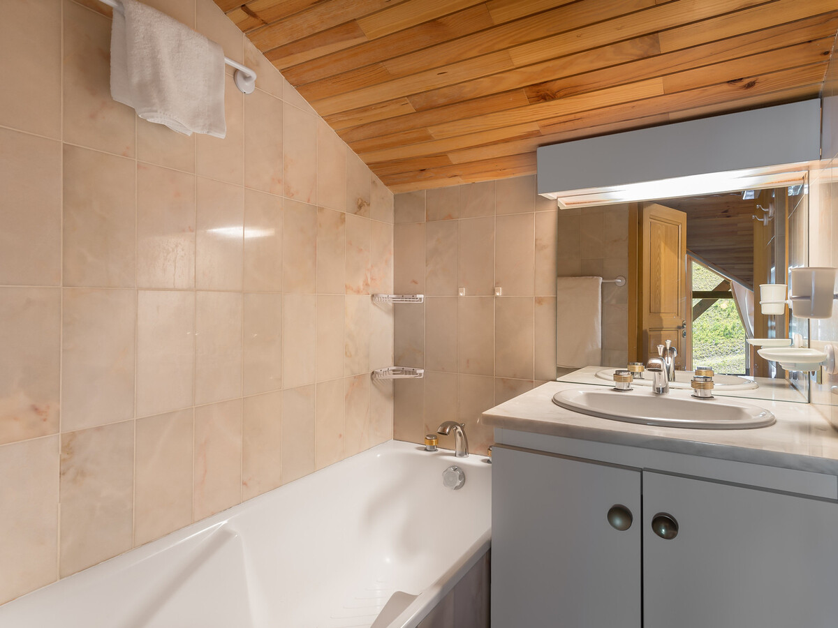 Duplex 2 chambres Courchevel 1850, parking couvert - Photo 6