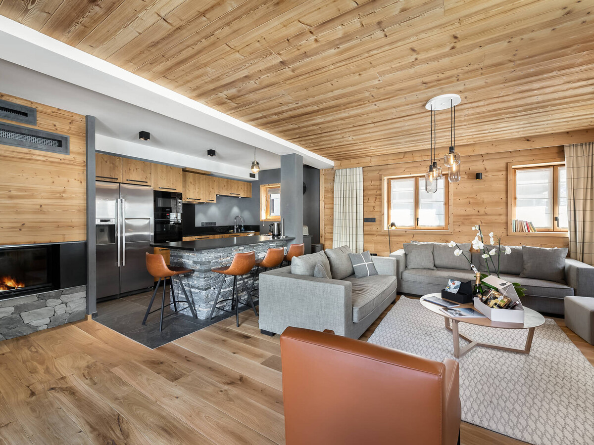 Appartement 5 pièces Val-d'Isère, cheminée et casier à skis - Photo 2
