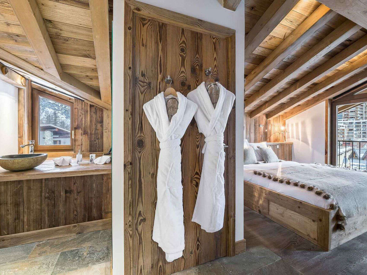 Appartement 4 chambres hammam à 500m des pistes - Photo 9