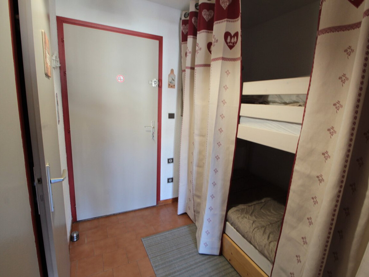 Studio 4 pers aux Carroz, 400 m des pistes, balcon sud-ouest - Photo 4