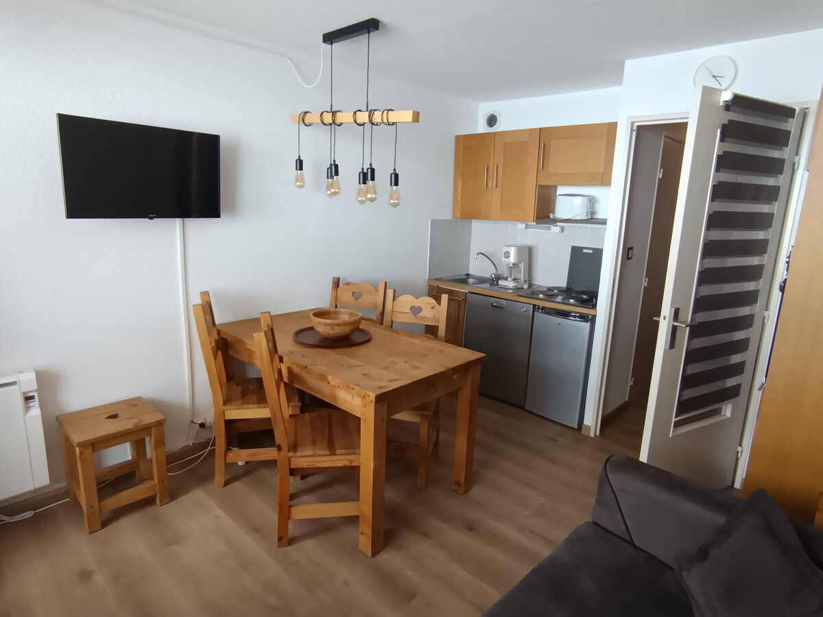 Appart rénové 4 pers, balcon sud, départ skis aux pieds - Photo 8
