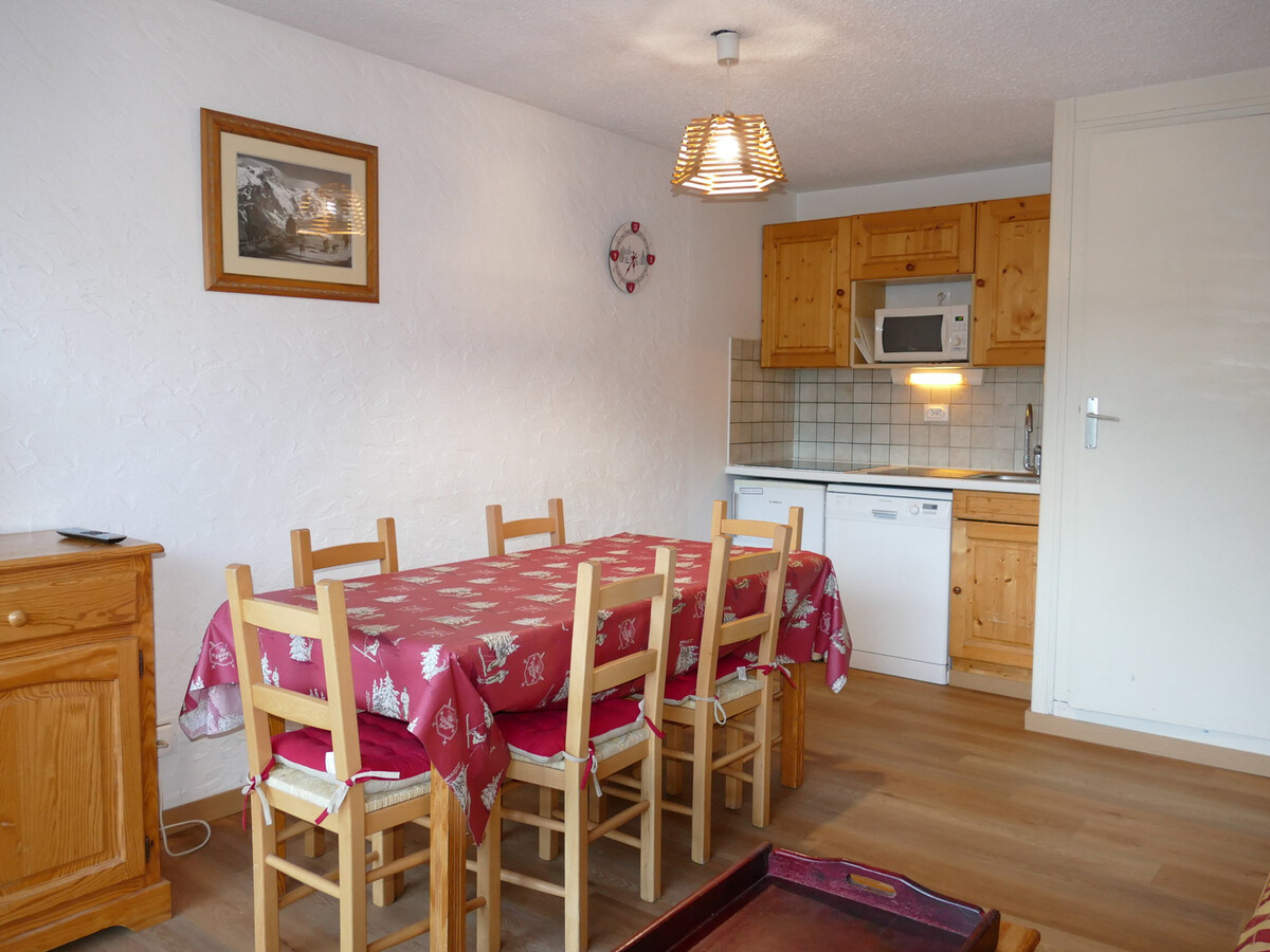 Appartement 6 pers avec balcon sud, 5 min des pistes - Photo 3