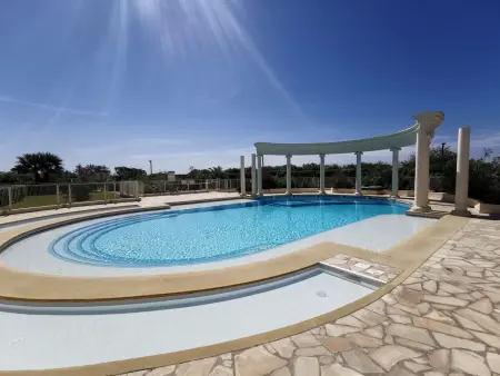 T3 vue mer à 15m de la plage, piscine résidence : photo 22