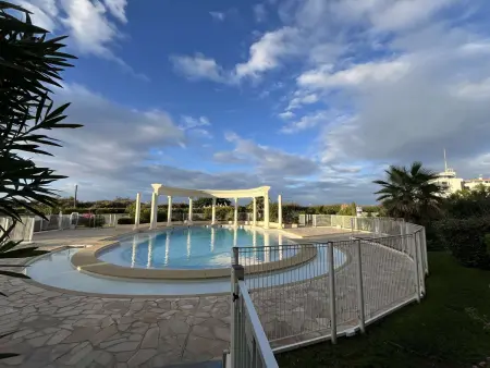 T3 vue mer à 15m de la plage, piscine résidence : photo 23