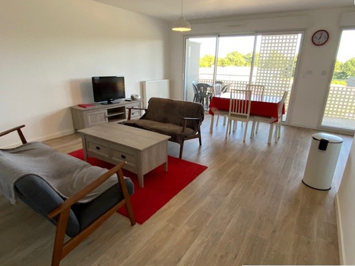 Appartement 67 m² balcon 10 m², garage et Wi-Fi - Photo 1