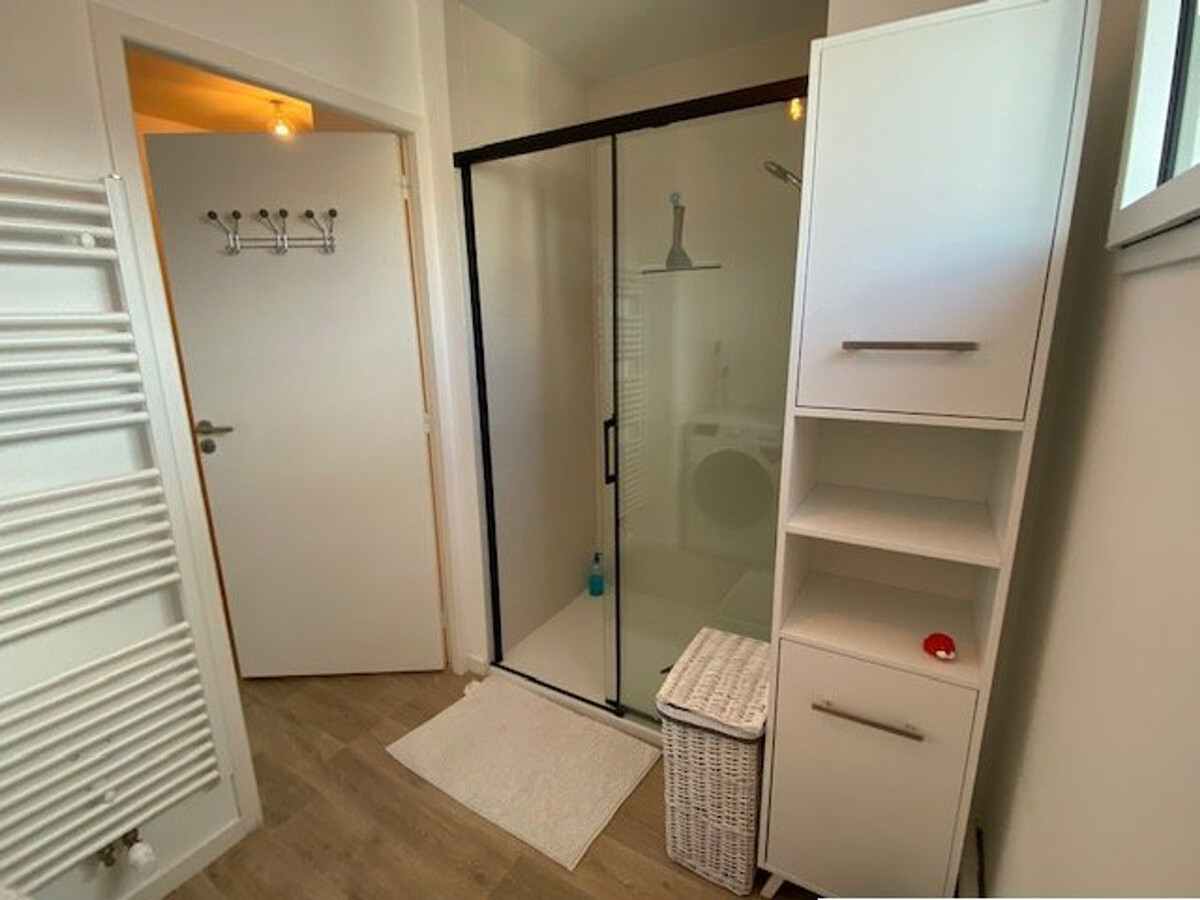 Appartement 67 m² balcon 10 m², garage et Wi-Fi - Photo 16