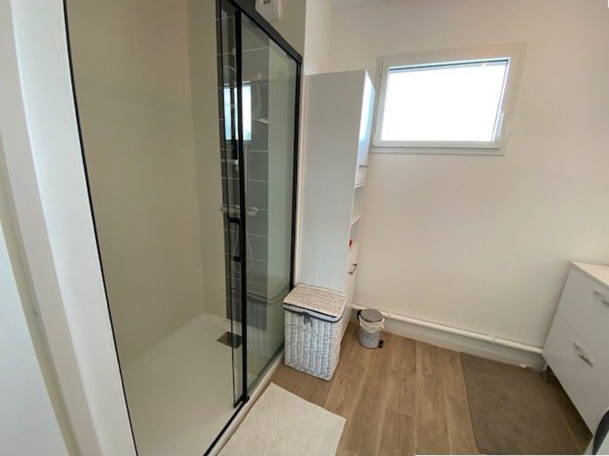 Appartement 67 m² balcon 10 m², garage et Wi-Fi - Photo 17