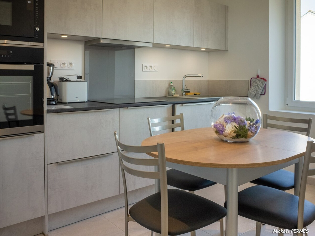 Duplex T3 à 150m des criques, au pied du bourg - Photo 6