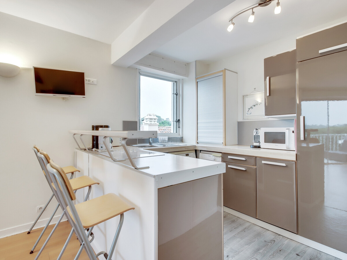 Studio 40 m² à Anglet, 650 m de la plage, piscine - Photo 4