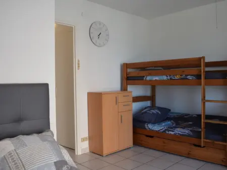 Studio 4 pers climatisé, balcon vue mer, parking : photo 7