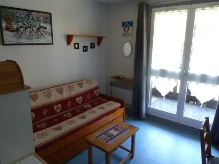 Studio 4 pers. balcon sud, parking privé, centre Valloire