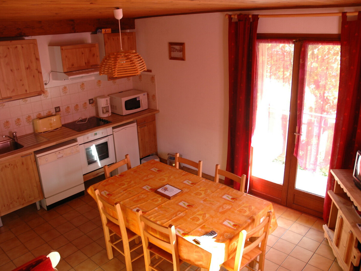 Appartement 3 pièces Valloire, balcon Sud, animaux acceptés - Photo 2