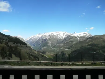 Studio rénové 150m des pistes, vue Écrins - Auris : photo 2