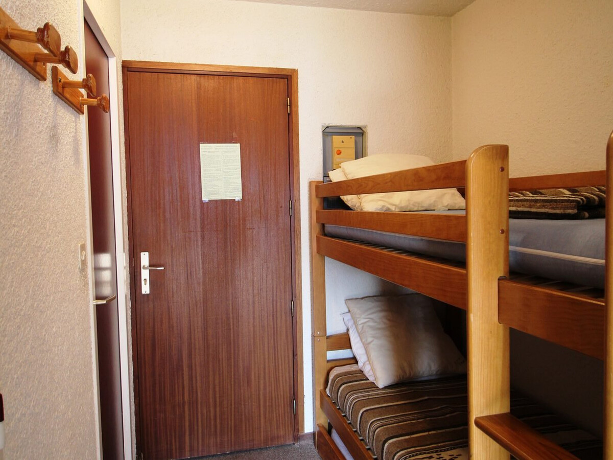 Studio cabine 4 pers à Auris, vue Écrins et pistes - Photo 9