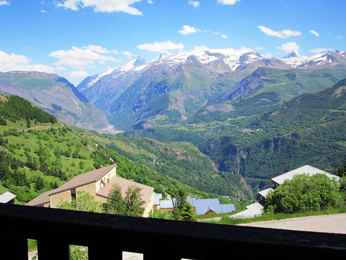 Studio cabine 4 pers à Auris, vue Écrins et pistes - Photo 11