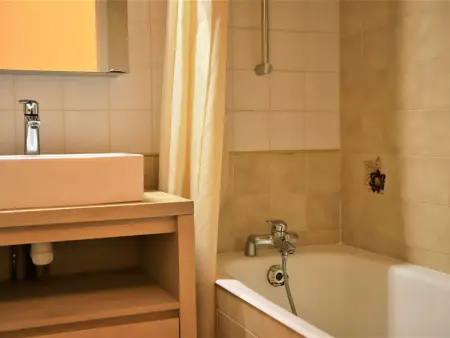 Studio 6 couchages, grand balcon vue Écrins, 300m pistes : photo 9