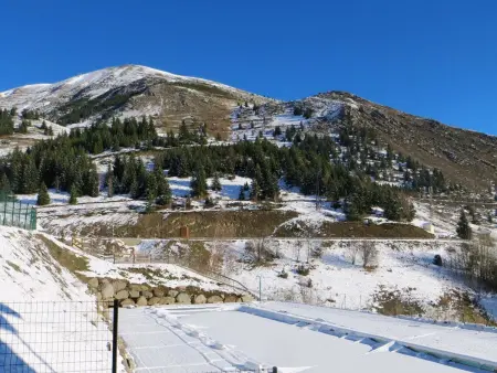 Appartement 2 pièces avec balcon, 300m des pistes - Auris : photo 2