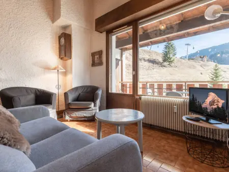 Location appartement à La Clusaz, 3* au cœur du village, skis aux pieds, spacieux 8 pers.
