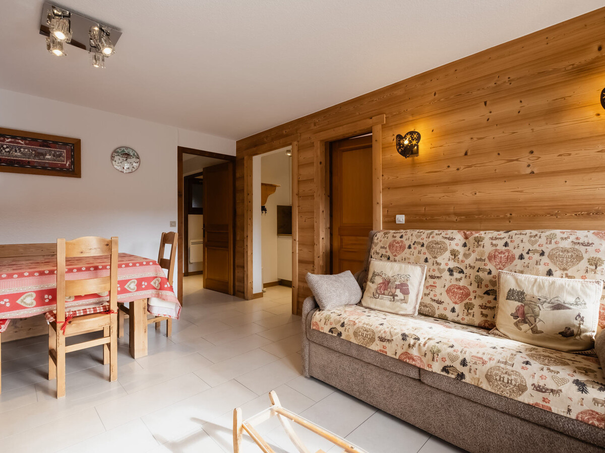 Appartement 3* La Clusaz, balcon sud, garage, 250m pistes - Photo 2