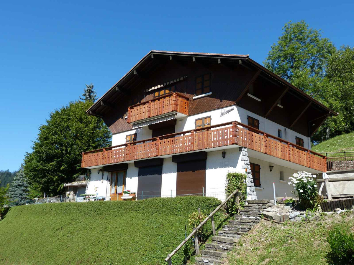 Appartement 80 m² La Clusaz, 6 personnes, balcon montagne - Photo 13