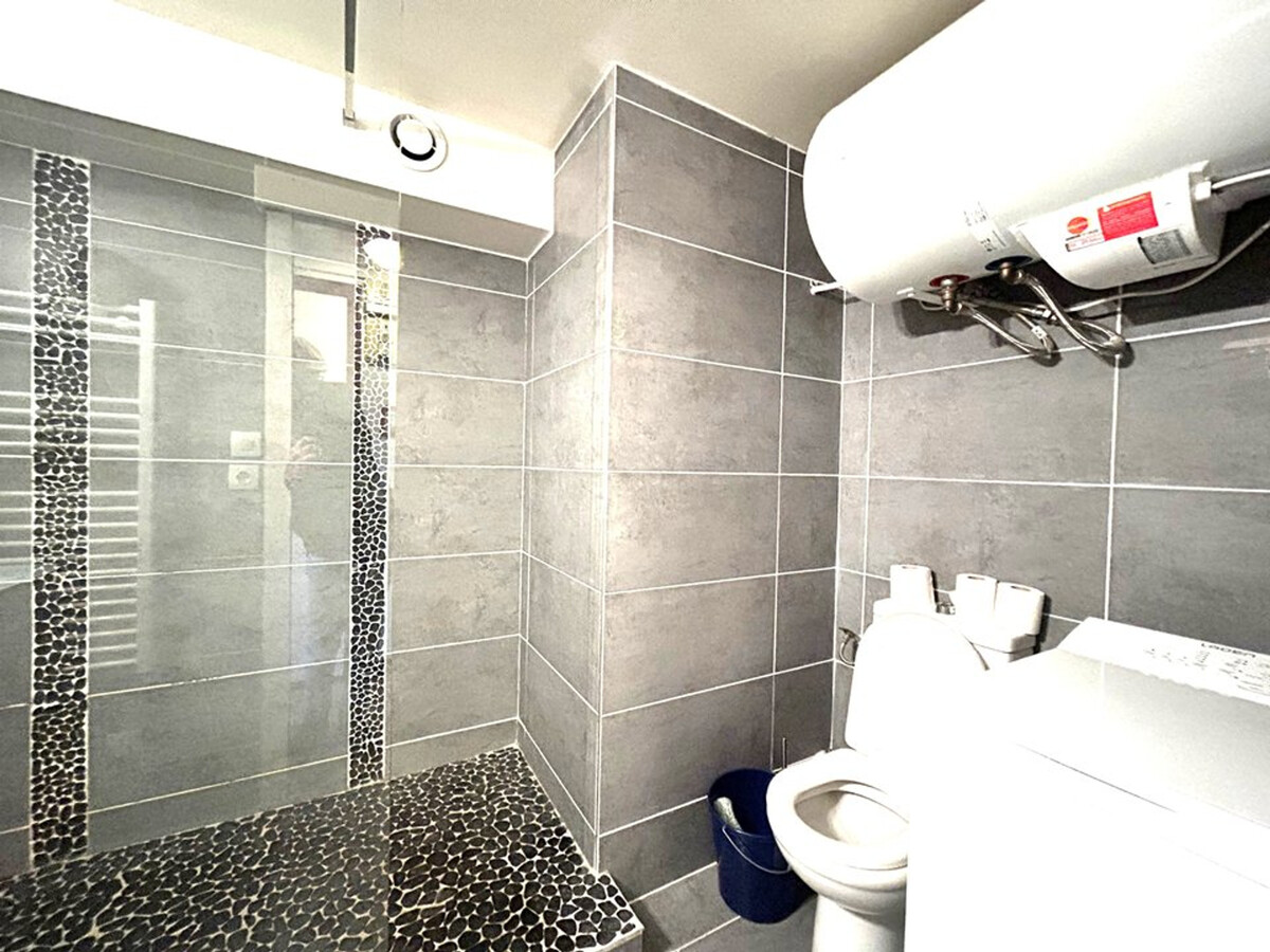 Appartement 27 m² vue mer et Fort, mezzanine à Ploemeur - Photo 10