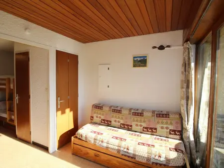 Studio cabine au pied des pistes, balcon sud-est – Auris : photo 6