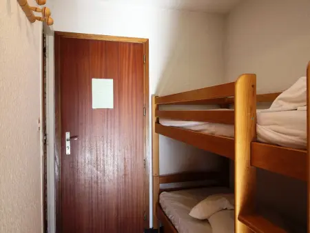 Studio cabine au pied des pistes, balcon sud-est – Auris : photo 8