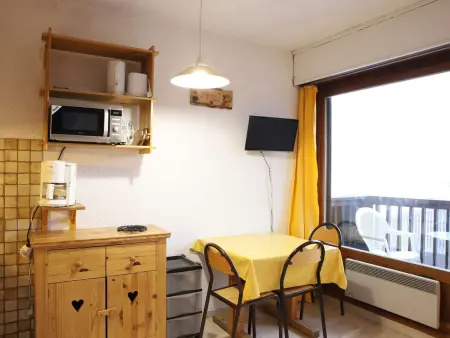 Studio 3 couchages balcon sud, skis aux pieds à Auris : photo 3