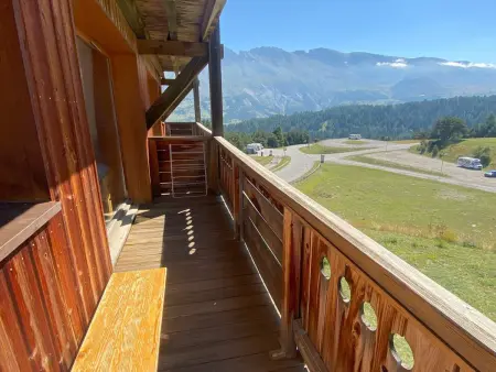 Appartement avec balcon plein sud au Dévoluy, pistes à 200 m : photo 15