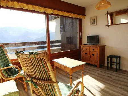 T2 6 couchages aux pieds des pistes, 2 balcons - Auris : photo 7