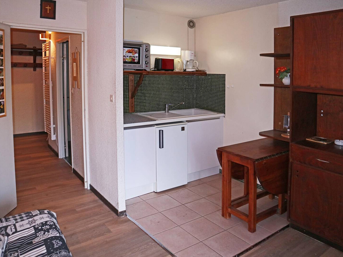 Studio 4 pers. aux Orres, balcon vue piste et parking - Photo 3