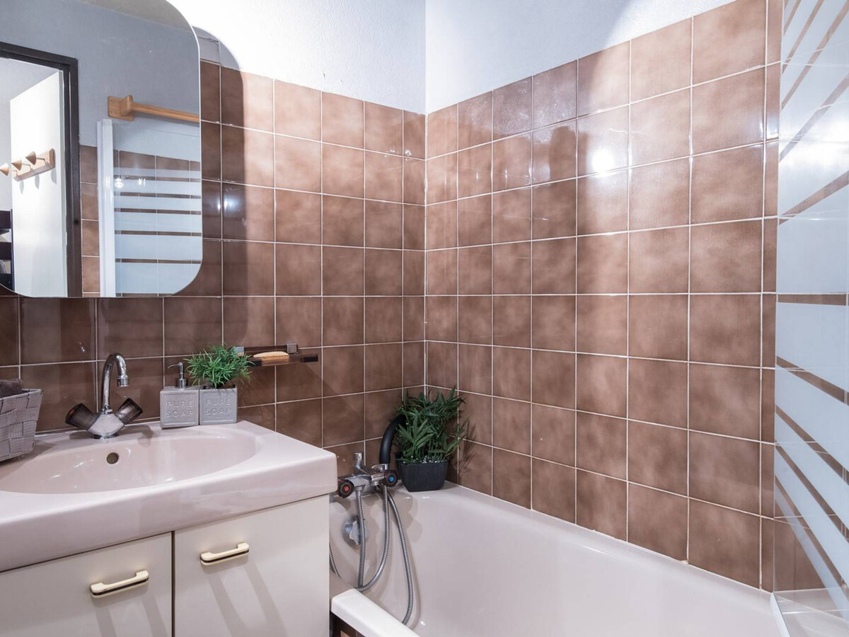 Studio 4 pers. parking privé et navette gratuite - Photo 8