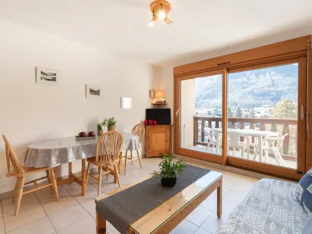 Location appartement à Saint Lary Soulan, Studio confortable pour 4 pers. à Saint-Lary avec parking privé