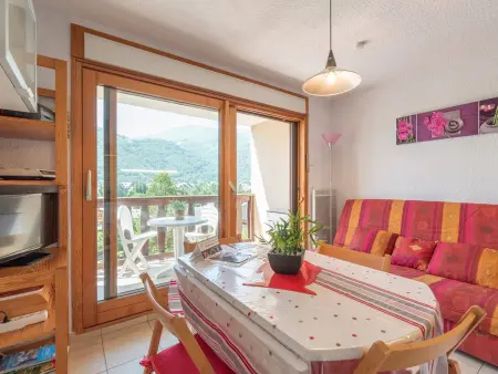 Studio cabine 4 pers. avec balcon et parking à Saint-Lary-Soulan : photo 3