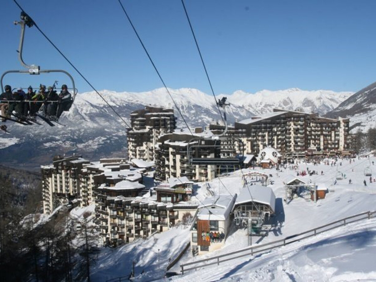 Studio 4 pers aux pieds des pistes, terrasse sud-ouest - Photo 11