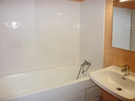 Studio 4 pers. en forêt aux Orres, 250 m du télésiège - Photo 4