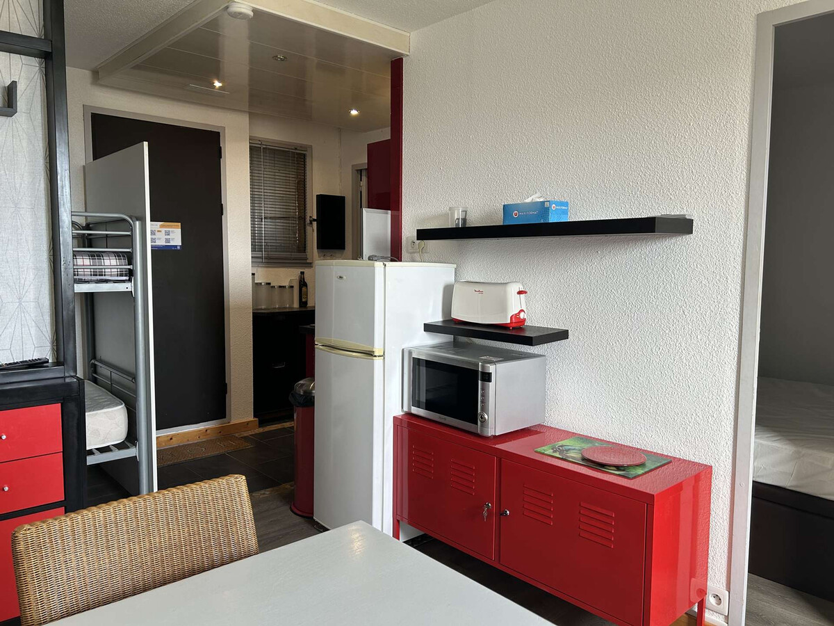 Appartement 1er étage loggia vue mer, piscine - Saint-Pierre-la-Mer - Photo 4