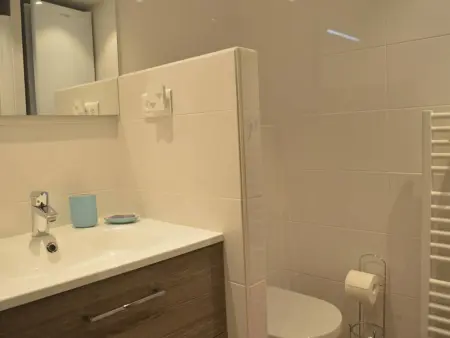 Confortable Appartement 4 Couchages Proche Plage à Sainte-Maxime : photo 9