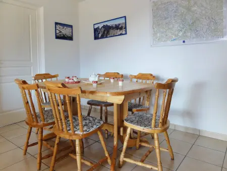 Appartement 67m² balcon sud vue panoramique à Briançon : photo 10