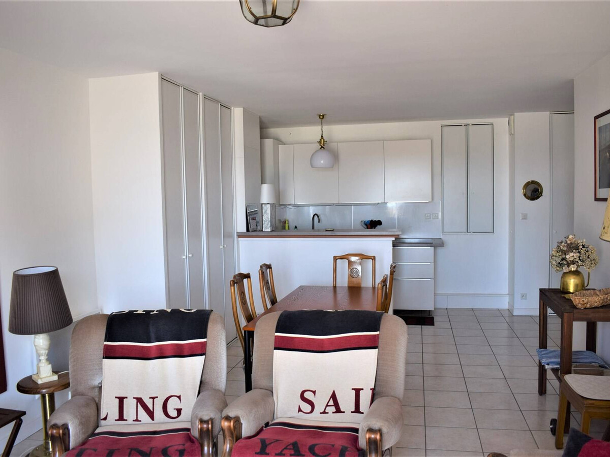 Appartement vue mer avec balcon à Trégastel - Photo 3
