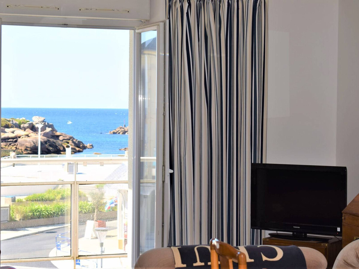 Appartement vue mer avec balcon à Trégastel - Photo 10