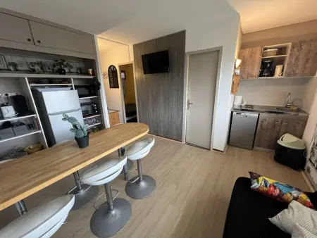 Appartement T2+cabine à Port Leucate, piscine et plage à pied : photo 8