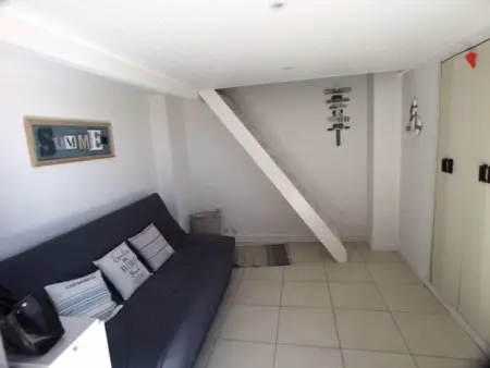 T2 mezzanine climatisé pour 6 à Port Leucate, à 200 m de la plage : photo 11