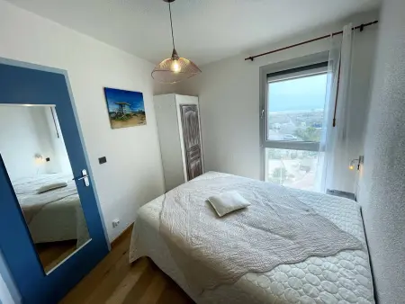 T2 climatisé avec cabine et parking privé au Barcarès, 4 pers. : photo 4
