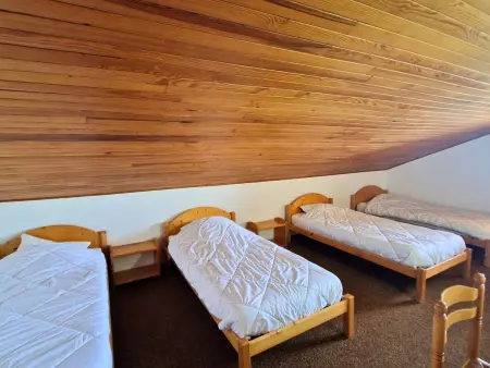 Appartement 12 pers. à Saint-Michel-de-Chaillol, balcon sud et pistes à 100 m : photo 14