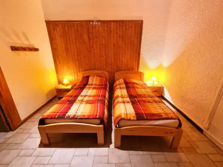 Appartement cosy à Chaillol 1600, 6-8 pers, terrasse sud, WiFi, parking proche : photo 4