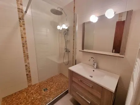 Appartement 6 pers, balcon sud, WiFi, animaux admis, parking : photo 8